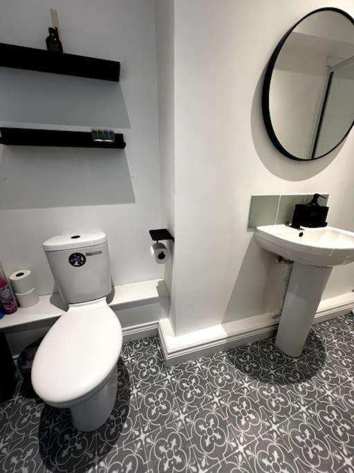Central Chic 3 Bed, Great Location Winchester Exteriör bild