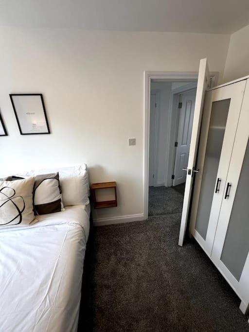 Central Chic 3 Bed, Great Location Winchester Exteriör bild