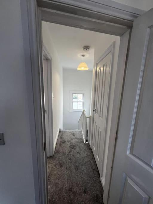 Central Chic 3 Bed, Great Location Winchester Exteriör bild