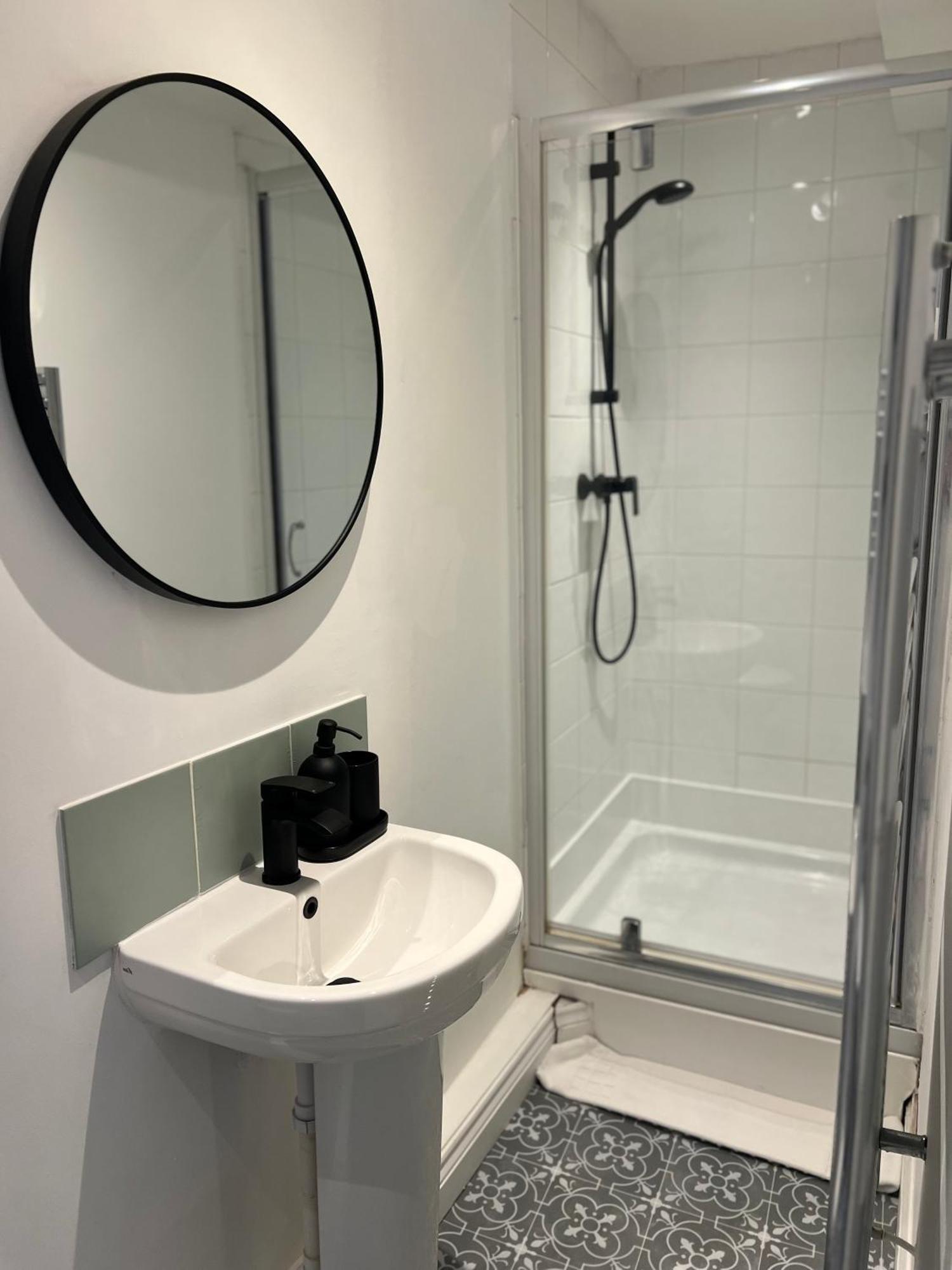 Central Chic 3 Bed, Great Location Winchester Exteriör bild